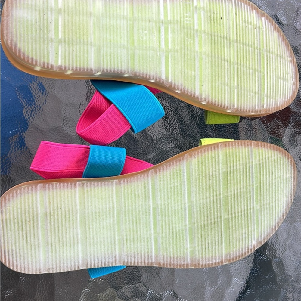 Steve Madden girls Sz 3‎ sandals